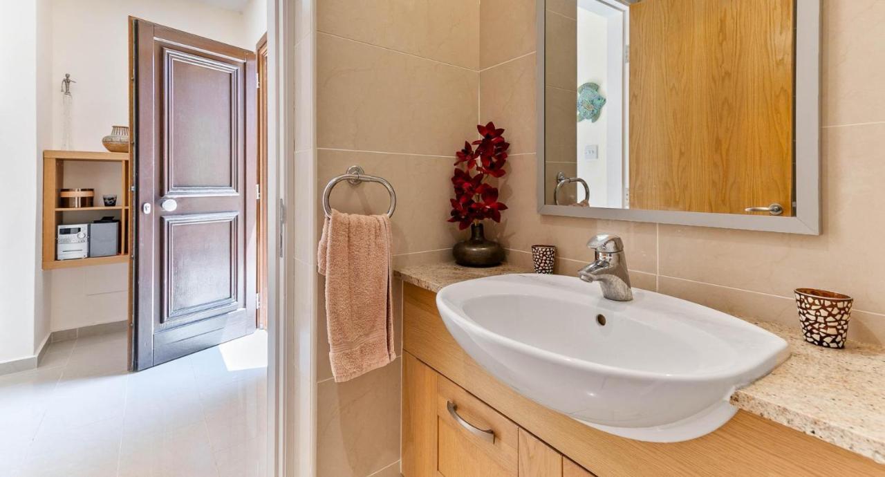 Fantastic Junior Villa Cz02 Salamis With Gorgeous Views, Aphrodite Hills Κούκλια Εξωτερικό φωτογραφία
